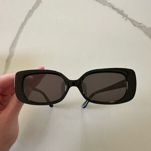 Velvet Canyon Zou Bisou Black sunglasses